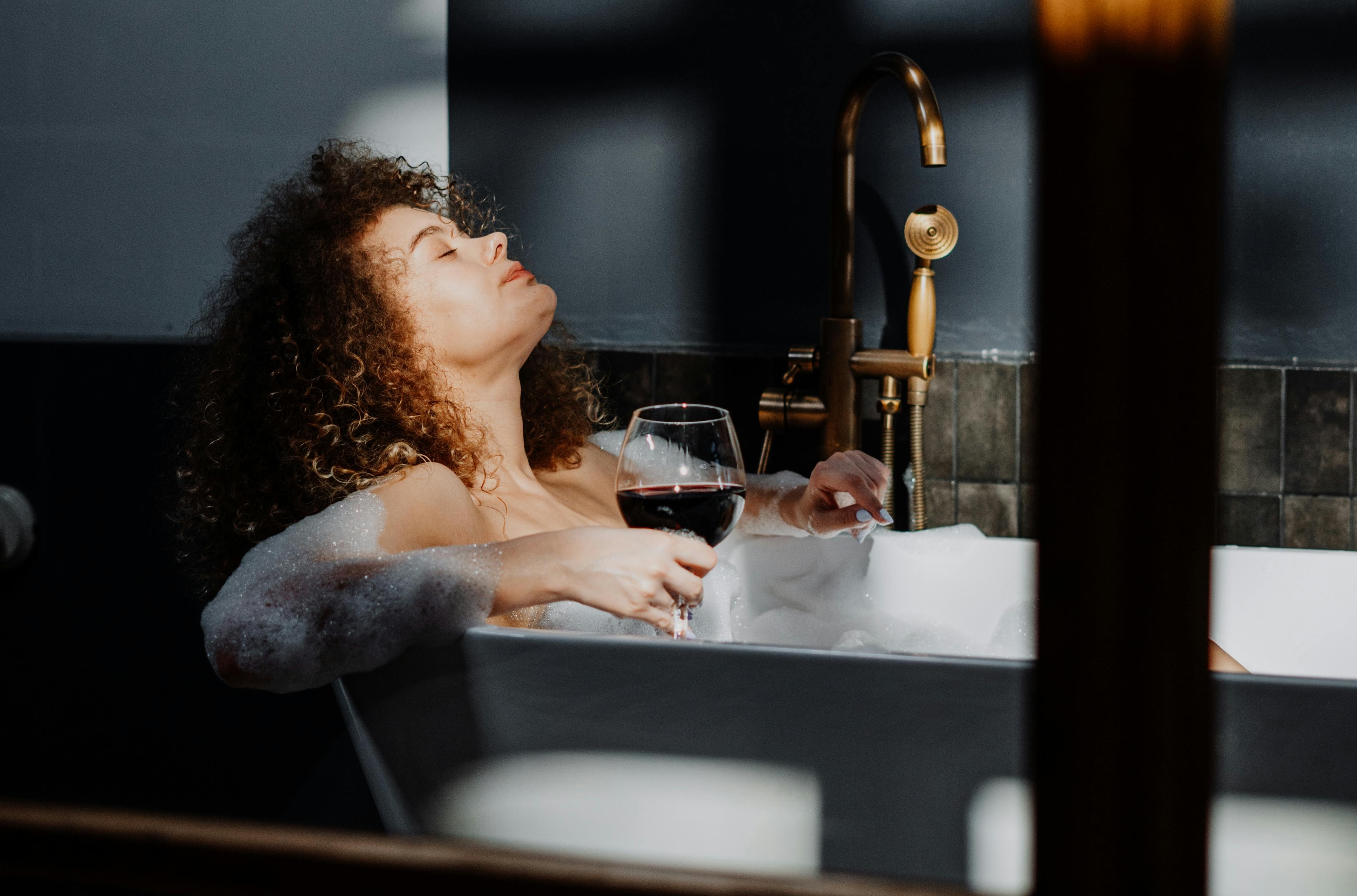 6 Benefits of Epsom Salt and Baking Soda Bath