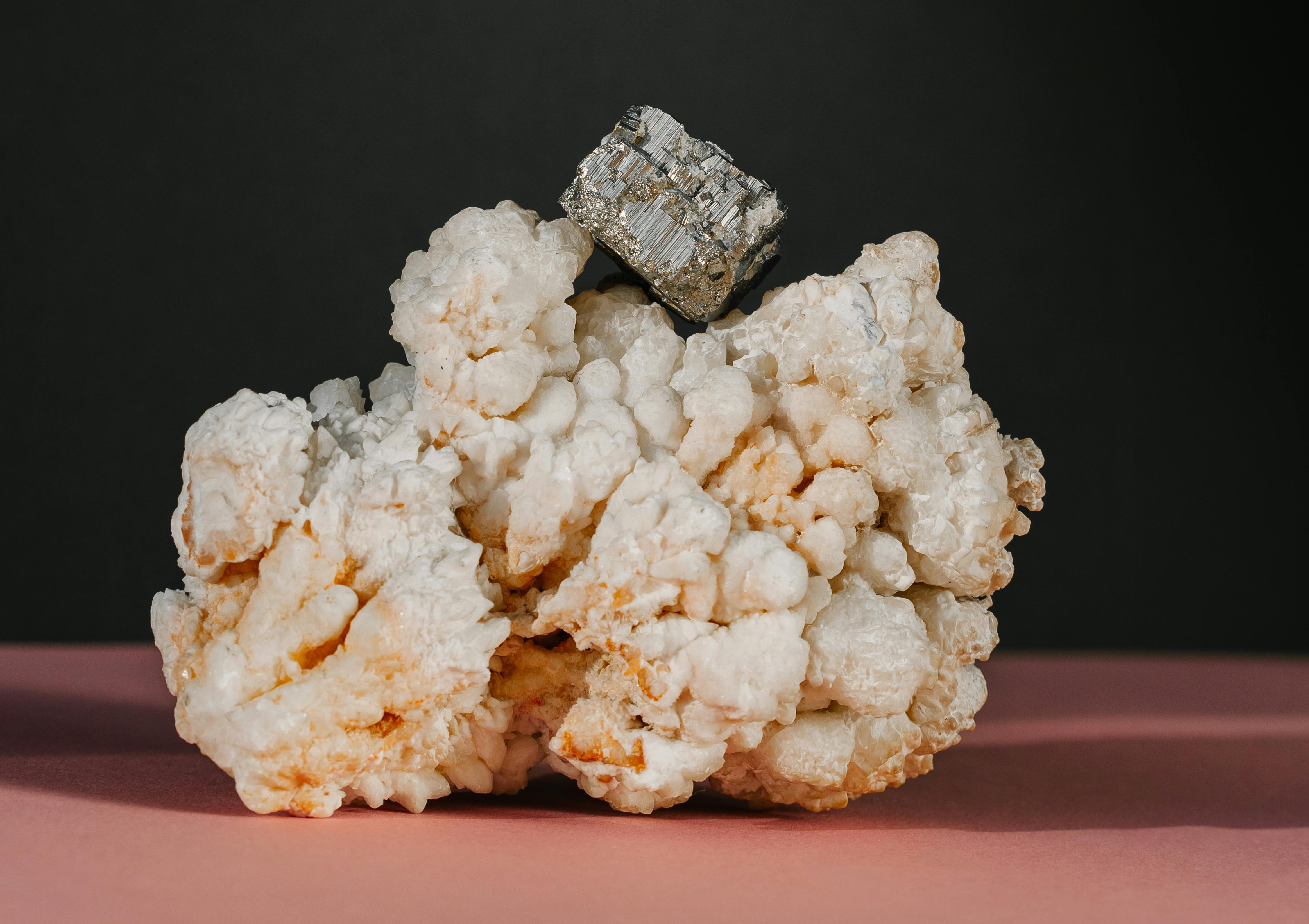 6 Ways to Use Selenite Crystal in Your Meditation Practice