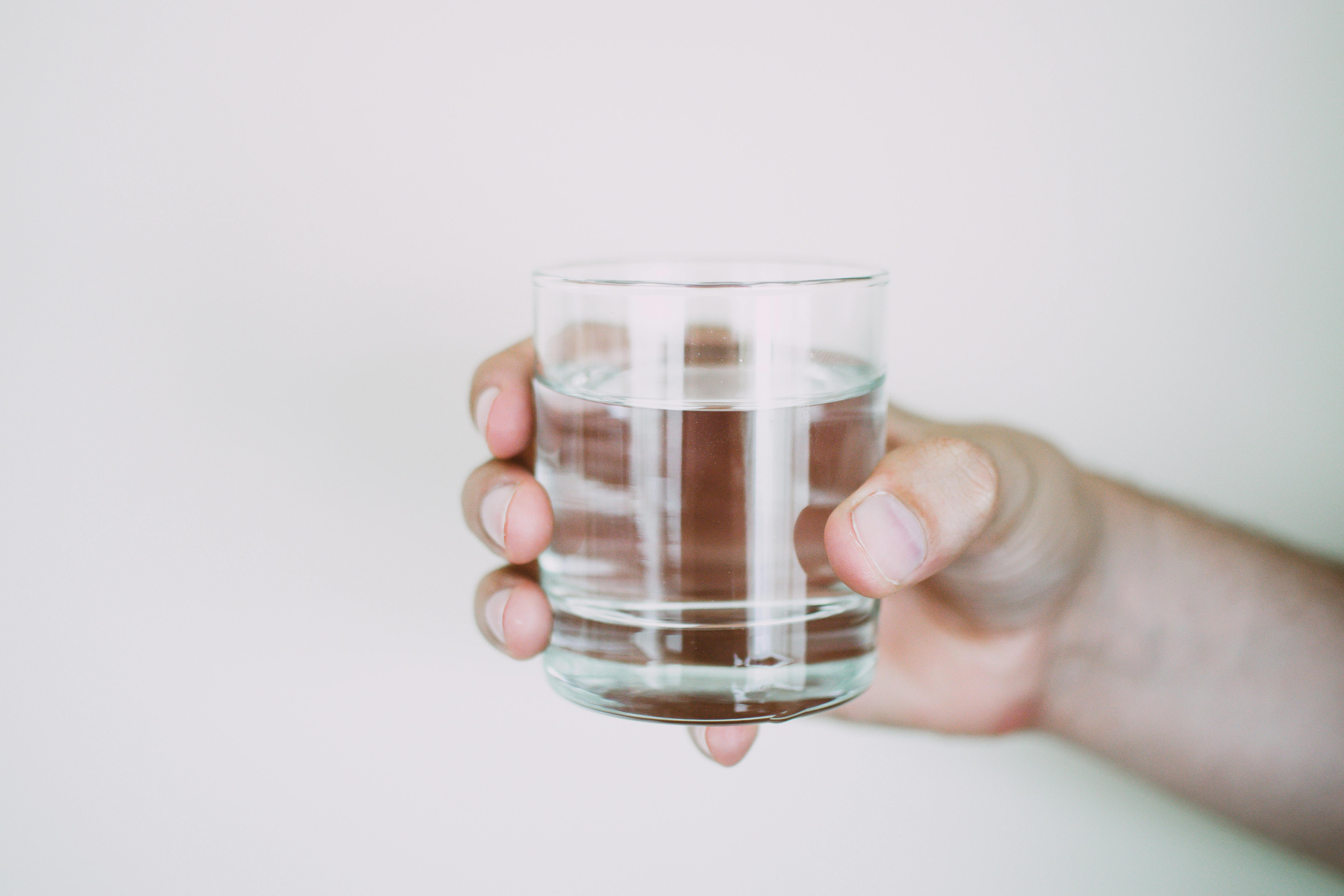 Does Water Have Calories? Let’s Find Out!